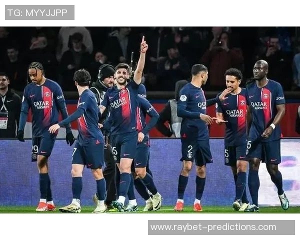 足总杯精彩对决巴萨与巴黎圣日耳曼战成平局十大进球瞬间回顾