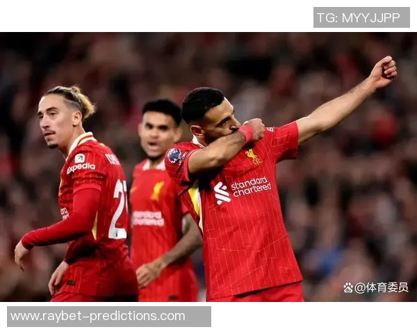 英超激战:里昂与利物浦战成平局红牌事件引发全场热议