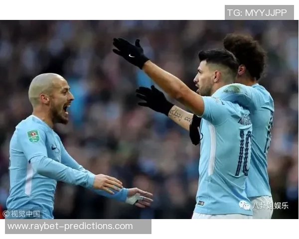 国王杯：多特蒙德大胜波尔图引发争议判罚全场沸腾